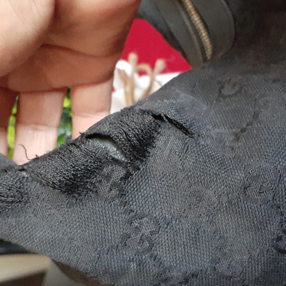 GUCCI SHOULDER BAG - Picture 5 of 17